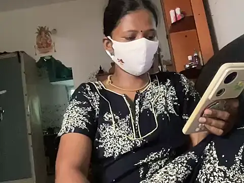 Snapshot of Tamil_Sanjana_ chatting on 05/22/26, 05:14 Tamil Sanjana online show from 05/22/26, 05:14