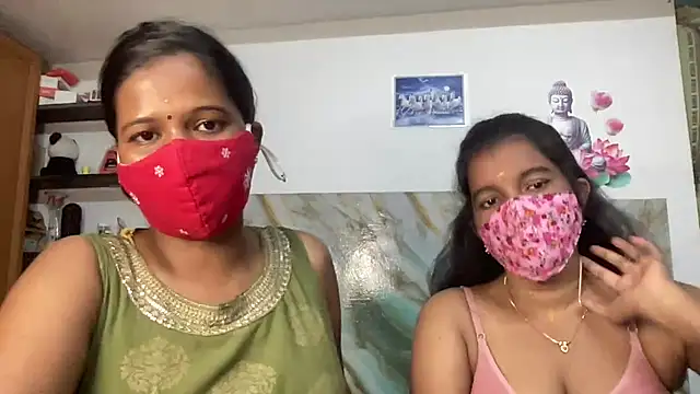 Tamil Sanjana  online show from 06/20/26, 01:03