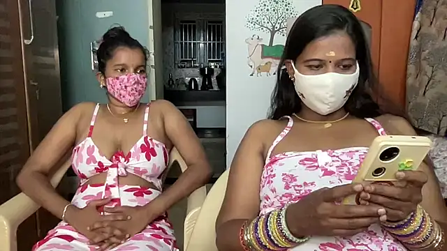 Tamil Sanjana  online show from 06/29/26, 04:40
