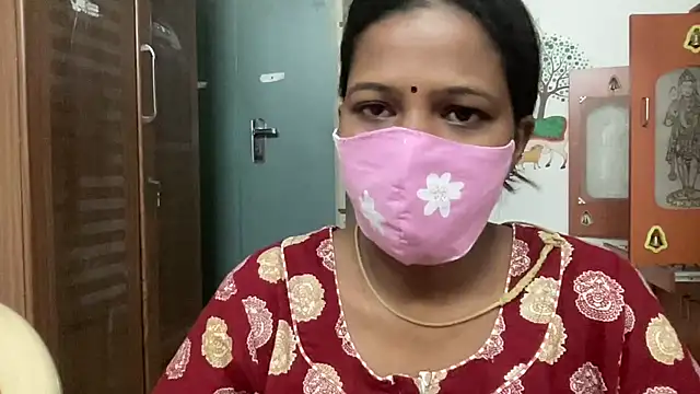 Tamil Sanjana  online show from 07/05/26, 06:09