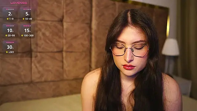 Daisha Riley online show from 03/10/26, 04:28