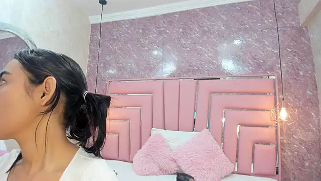 SEXY HOTTIE   online show from 01/25/25, 12:16