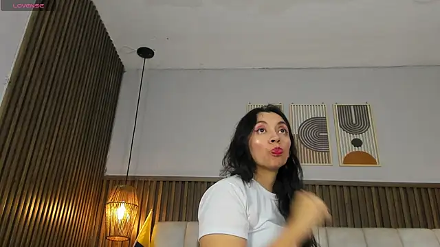 Snapshot of PerlaPreciosa chatting on 07/19/26, 04:05 PerlaPreciosa online show from 07/19/26, 04:05