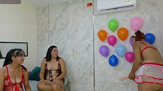 dani-lue online show from 07/16/26, 02:23