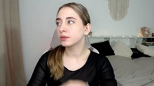 Snapshot of 0h_mandy chatting on 01/30/25, 01:53 0h mandy online show from 01/30/25, 01:53