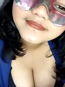 Snapshot of Riya_Stream01 chatting on 01/18/25, 03:16 Riya Stream01 online show from 01/18/25, 03:16