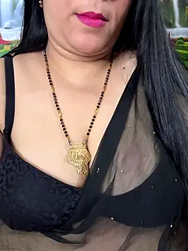 FlatVincy4 online show from 11/12/25, 04:24