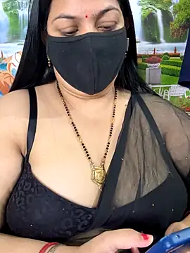 FlatVincy4 online show from 11/12/25, 04:51