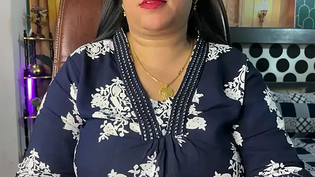 FlatVincy4 online show from 04/09/26, 03:39