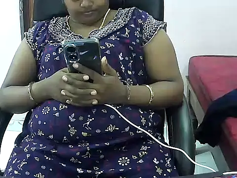 Snapshot of telugu_indhu_0001 chatting on 06/22/26, 04:04 telugu indhu 0001 online show from 06/22/26, 04:04