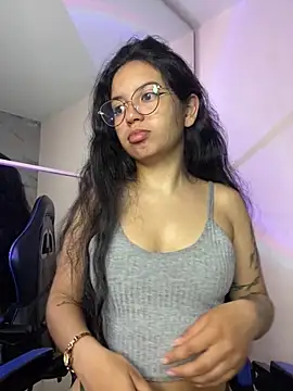 Rosita forever  online show from 12/22/25, 01:08