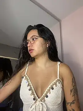 Rosita forever  online show from 02/17/26, 01:29