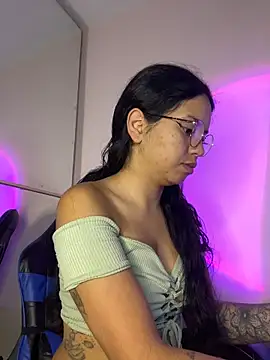 Rosita forever  online show from 04/01/26, 01:52