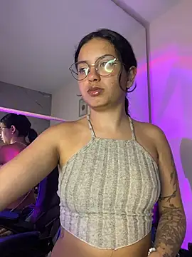 Rosita forever  online show from 04/15/26, 08:20