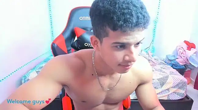 oliver thompsson7 online show from 01/05/25, 05:41