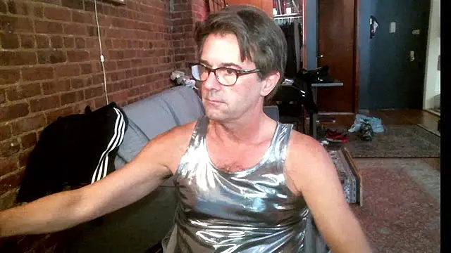 Johnny Bottoms online show from 09/21/25, 04:52