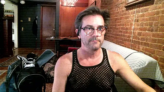 Johnny Bottoms online show from 04/10/26, 09:52