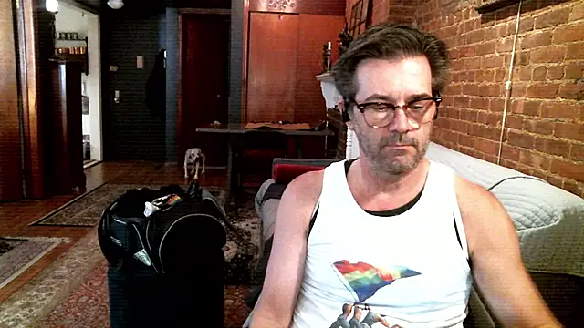 Johnny Bottoms online show from 04/12/26, 12:54