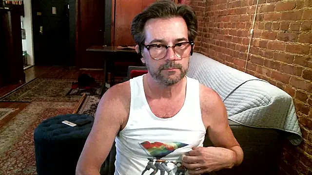 Johnny Bottoms online show from 04/25/26, 02:47