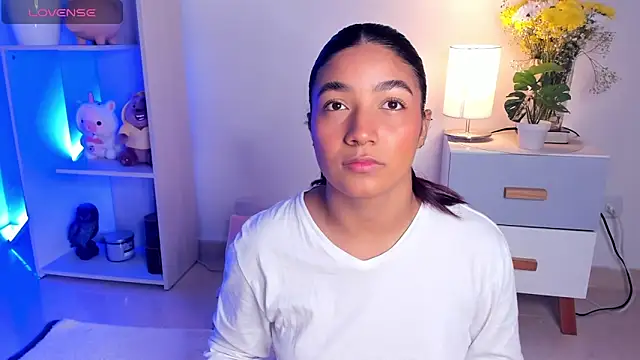 Snapshot of martina_roldam chatting on 01/24/25, 01:03 martina roldam online show from 01/24/25, 01:03