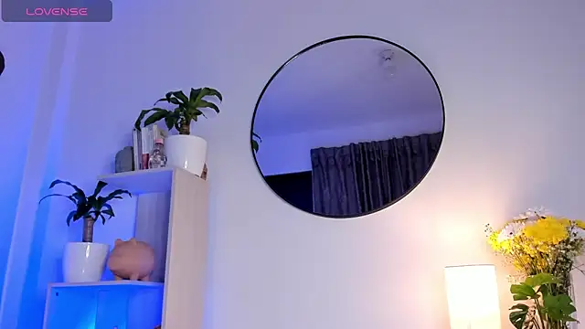 Snapshot of martina_roldam chatting on 01/24/25, 04:05 martina roldam online show from 01/24/25, 04:05