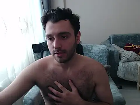 handsomeee04 online show from 03/13/26, 02:01