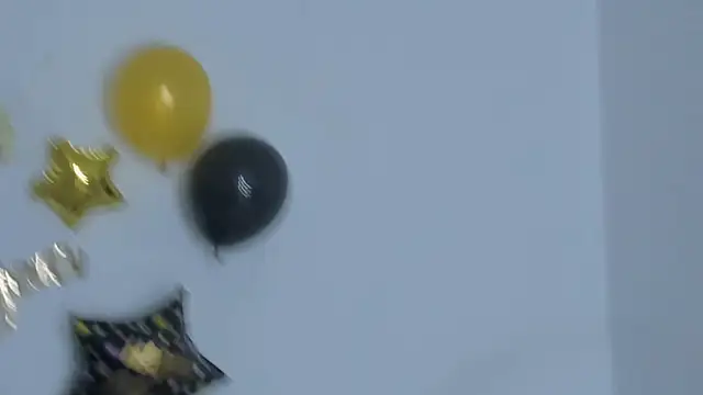 Snapshot of emmaTorres1 chatting on 12/30/24, 10:34 emmaTorres1 online show from 12/30/24, 10:34