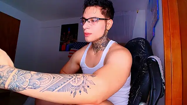 DennisWalkerr online show from 10/09/25, 11:58