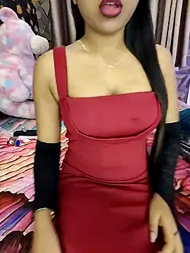 Little  Lia online show from 04/23/26, 01:57