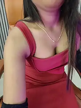 Little  Lia online show from 06/11/26, 07:45