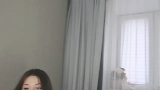 eva varnerr online show from 02/02/25, 11:40