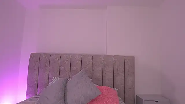 sam lewins online show from 11/04/25, 07:24