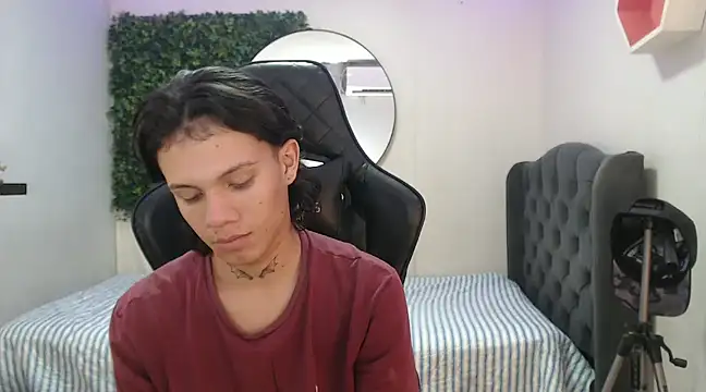 Snapshot of andy_dan18 chatting on 01/23/25, 08:56 andy dan18 online show from 01/23/25, 08:56