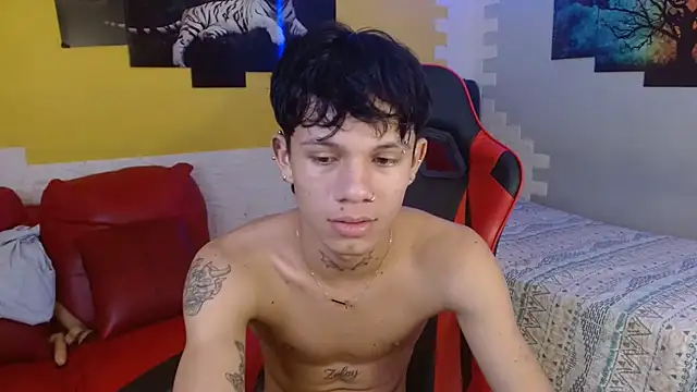 Snapshot of andy_dan18 chatting on 09/20/25, 02:18 andy dan18 online show from 09/20/25, 02:18