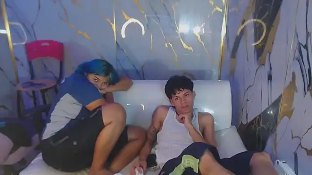 Snapshot of andy_dan18 chatting on 10/19/25, 09:04 andy dan18 online show from 10/19/25, 09:04