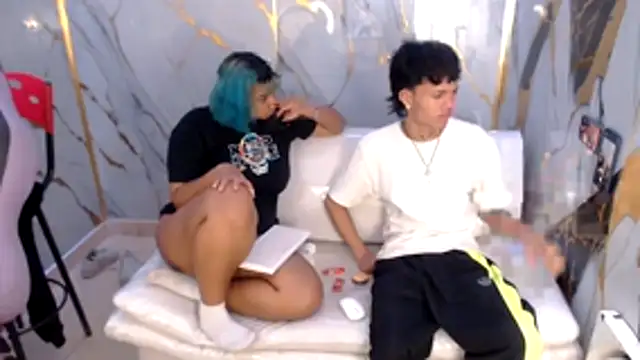 Snapshot of andy_dan18 chatting on 11/10/25, 03:22 andy dan18 online show from 11/10/25, 03:22