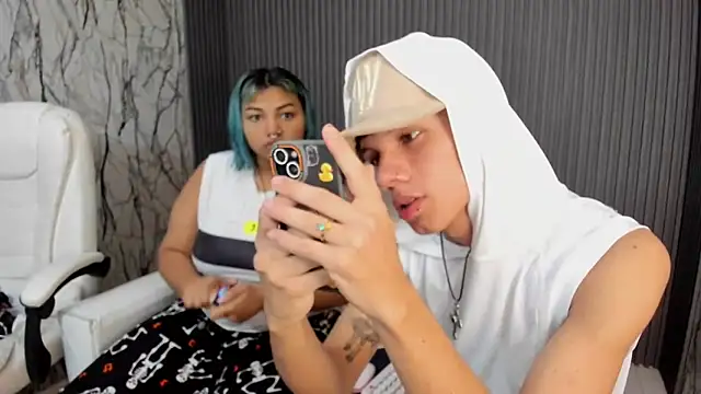 Snapshot of andy_dan18 chatting on 11/28/25, 03:36 andy dan18 online show from 11/28/25, 03:36