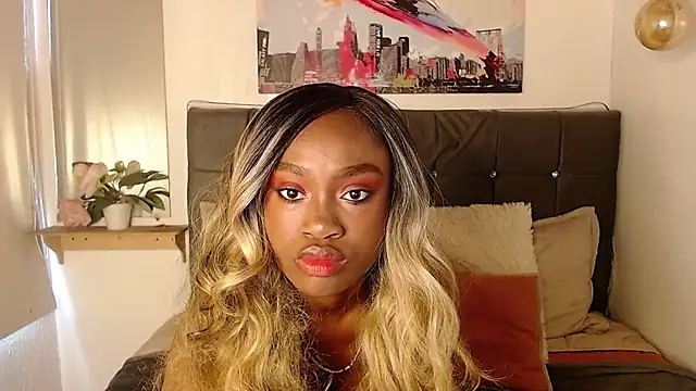 Snapshot of nikkystorm1_ chatting on 03/04/25, 01:49 nikkystorm1 online show from 03/04/25, 01:49