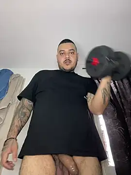 Snapshot of El_Titan1998 chatting on 01/25/25, 07:18 El Titan1998 online show from 01/25/25, 07:18