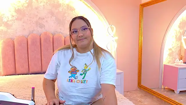 MiaLaurents online show from 02/27/26, 03:17