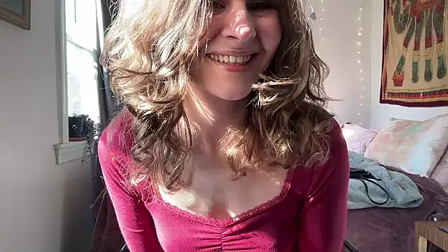 Snapshot of leahsparkles chatting on 02/21/25, 02:48 leahsparkles online show from 02/21/25, 02:48