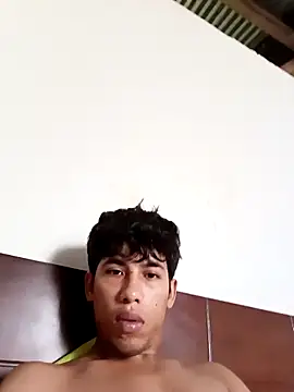 Snapshot of Andres123cv chatting on 09/16/25, 02:51 Andres123cv online show from 09/16/25, 02:51