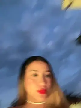 Snapshot of Mariapaula chatting on 01/21/25, 11:24 Mariapaula online show from 01/21/25, 11:24