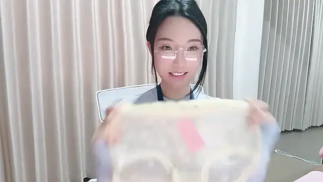 Lucky-kaka999 online show from 03/11/26, 07:25