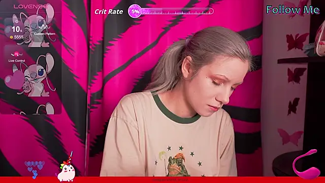 Snapshot of Vasya_Sylvia chatting on 10/03/25, 06:10 Vasya Sylvia online show from 10/03/25, 06:10