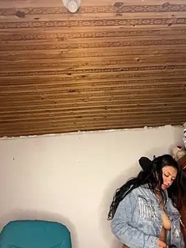 Snapshot of Charlotemonroe chatting on 02/12/25, 06:19 Charlotemonroe online show from 02/12/25, 06:19