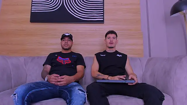 hell twink online show from 12/05/25, 08:16