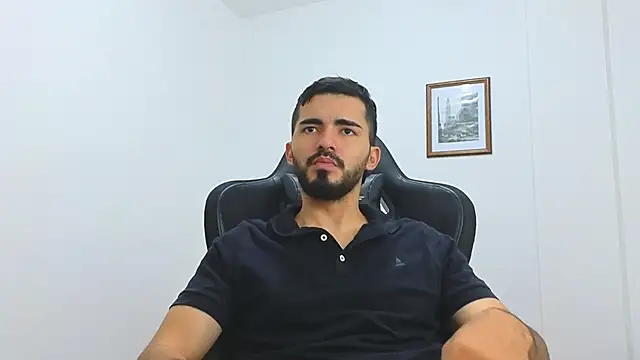 Massimoo 07 online show from 02/05/25, 11:06