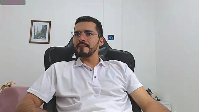 Massimoo 07 online show from 10/09/25, 07:01