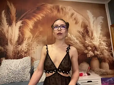 EmaLowe online show from 03/22/26, 06:06